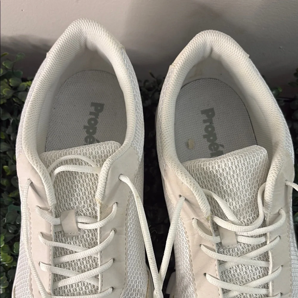 Propet White Mesh Men's Shoes